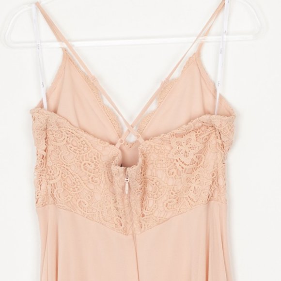 Lulu's Madalyn Blush Lace Maxi Dress Size Medium - Picture 8 of 10